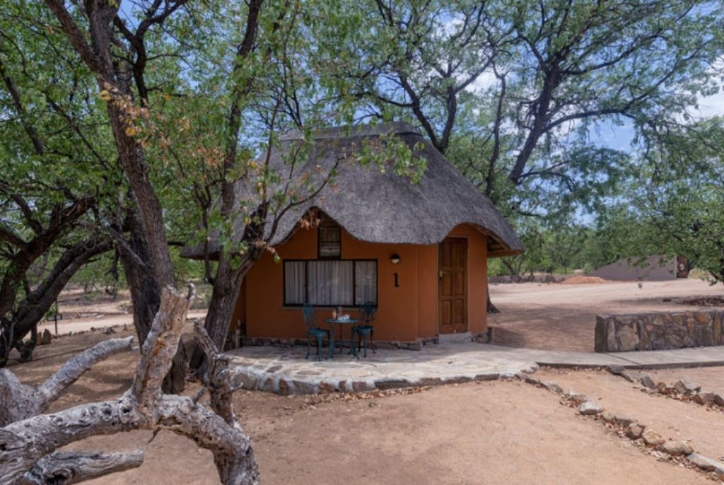 Hobatere Lodge